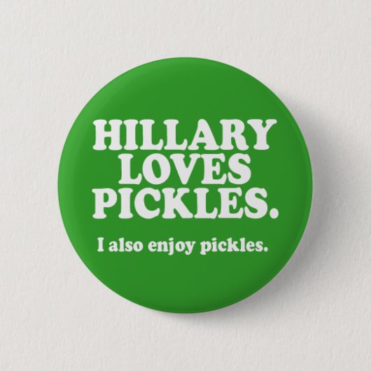 Hillary Loves Pickes V2 Ronde Button 5,7 Cm (Voorkant)