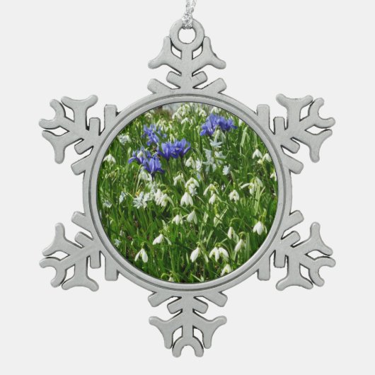 Hillside of Early Spring Flowers Landscape Tin Sneeuwvlok Ornament (Voorkant)