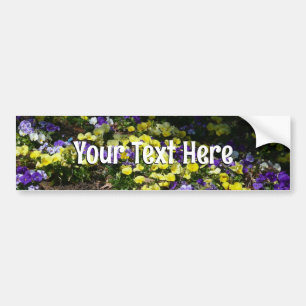 Hillside van Paarse en gele pansies Bumpersticker