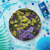 Hillside van Paarse en gele pansies Papieren Bordje (Feest)