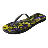 Hillside van Paarse en gele pansies Teenslippers (Schuin)