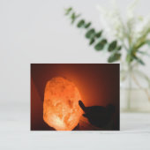 Himilayan Salt Lamp met vogel Briefkaart (Staand voorkant)