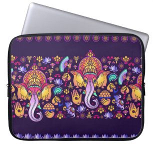 Hindu God Ganesha en Indische symbolen in strips Laptop Sleeve