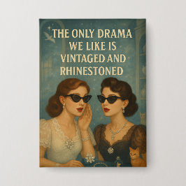 Hints van Violet  Rhinestone Drama Pin Button