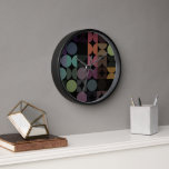 Hip Abstract halve cirkels Fusion Art Patroon<br><div class="desc">Mooie hedendaagse donkerbruine, beige taupe, blauwgroen blauw, donkerroze, roest oranje en olijfgroene geometrische cirkels en halve cirkels op een zwarte achtergrond. Een elegant, stijlvol en eclectisch minimalistisch ontwerp voor de artistieke interieurontwerper, de artistieke decorator van het interieur, de populaire heuptrendsetter, de retro-kunststijl of de abstracte digitale geometrische motief minnaar. Pas...</div>