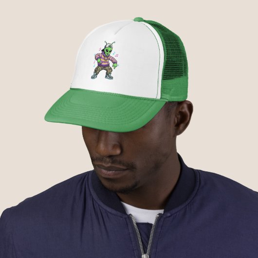 Hip Hop Alien Hat Trucker Pet (In situ)