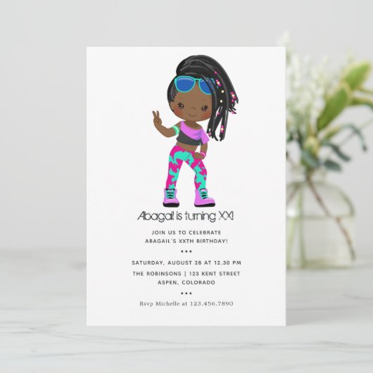 Hip Hop op Girl Braids Birthday Uitnodiging (Staand voorkant)