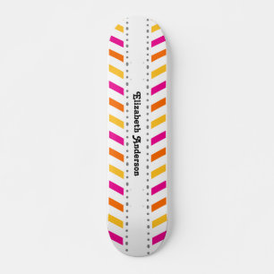 Hip roze Oranje en gele Chevron Stripes Persoonlijk Skateboard