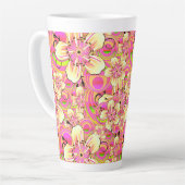 hippe roze bloempatroon latte mok (Linkerhoek)