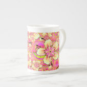 hippe roze bloempatroon porselein kop (Voorkant rechts)