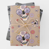 Hippie bloemenschedel inpakpapier vel (In situ)