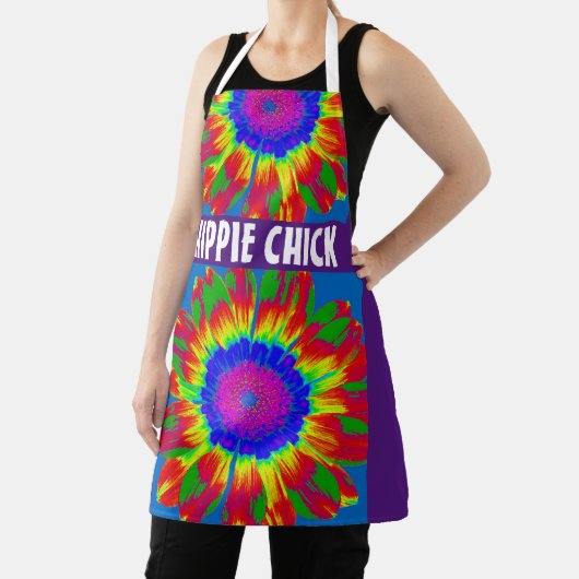 HIPPIE CHICK TIE DYE KITCHEN SCHORT (Insitu)
