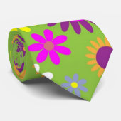  hippie, dagbloemen. rood, paars, roze. stropdas (Opgerold)