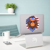 Hippie Patriottische 4 Juli Bigfoot Sticker (Laptop op bureau)