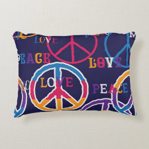 Hippie Peace: Levendig symboolontwerp. Accent Kussen