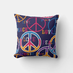 Hippie Peace: Levendig symboolontwerp. Kussen