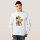 Hippo als brandweerman met Ax T-shirt (Voorkant volledig)
