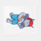 Hippo at Football Sports Fleece Deken (Voorkant (Horizontaal))