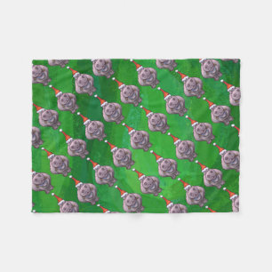 Hippo in Santa Hat Pattern over Groen Fleece Deken