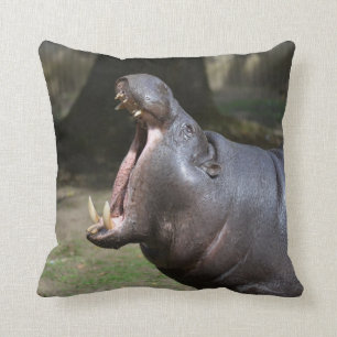 Hippo met Zijne Mouth Open Kussen