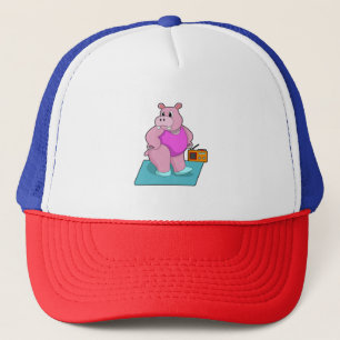 Hippo op fitness met Radio.PNG Trucker Pet