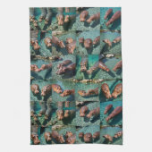 Hippos bij Play: A Pond Paradise Theedoek (Verticaal)