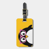 Hipster Penguin - Cute Cartoon Yellow Pink Bagagelabel (Voorkant verticaal)