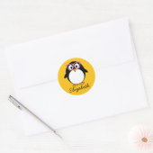 Hipster Penguin - Cute Cartoon Yellow Pink Ronde Sticker (Envelop)