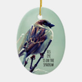 HIs oog staat op de Sparrow Keramisch Ornament (Voorkant)