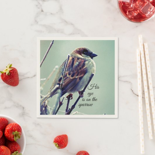 HIs oog staat op de Sparrow Servetten (Insitu)