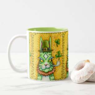 HISS N' FITZ LEPRECHAUN, ST. PADDY'S DAY FUNNY CAT TWEEKLEURIGE KOFFIEMOK
