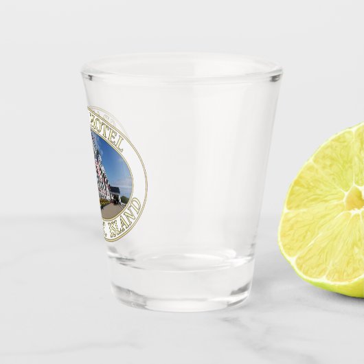 Historic Grand Hotel on Mackinac Island, Michigan Shot Glas (Rechts)