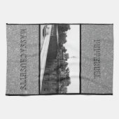 Historic Paper Mill in Pepperell Massachusetts Theedoek (Horizontaal)