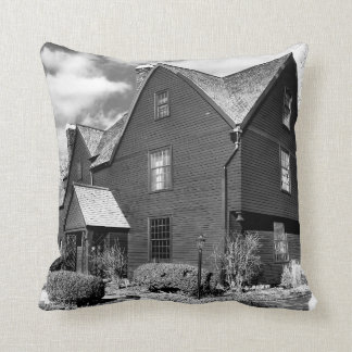 Historic Salem - House of Seven Gables Kussen
