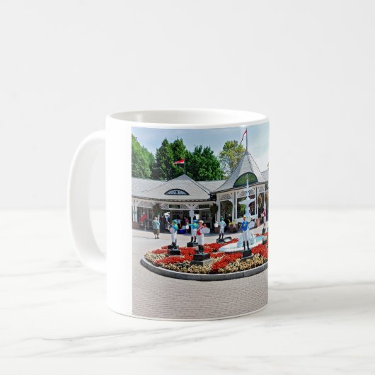 Historic Saratoga 150 op openingsdag Koffiemok (Voorkant links)