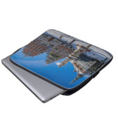 Historisch centrum in Riga, Letland Laptop Sleeve (Voorkant onderkant)
