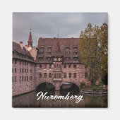 Historisch gebouw bij zonsondergang in Neurenberg, Magneet (Voorkant)