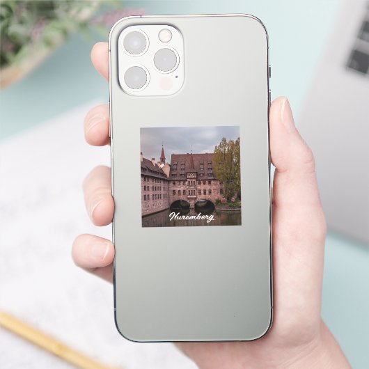 Historisch gebouw bij zonsondergang in Neurenberg, Sticker (Telefoon)