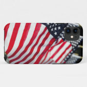 Historisch militair kerkhof met Amerikaanse vlagge Case-Mate iPhone Case (Achterkant (horizontaal))