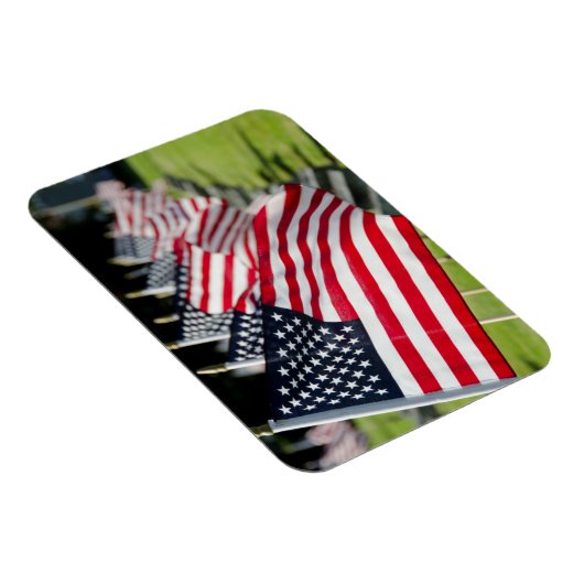 Historisch militair kerkhof met Amerikaanse vlagge Magneet (Rechterzijde)