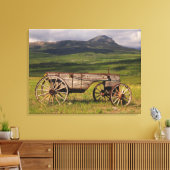 Historisch wagon achtergelaten in een uitputtend w canvas afdruk (Insitu (Woonkamer))