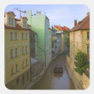 Historische gebouwen met kanaal, Praag, Tsjechië Vierkante Sticker