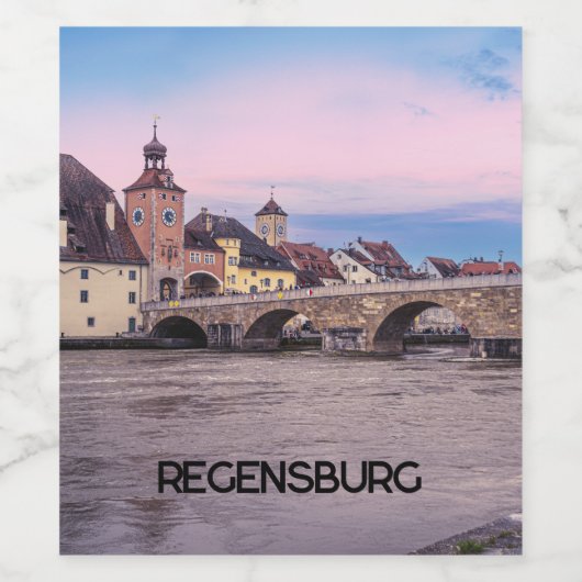 Historische oude stad in Regensburg, Duitsland Wijn Etiket (Enkel label)