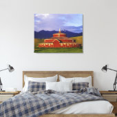 Historische ronde Barn op Twin Bridges Montana Canvas Afdruk (Insitu (Slaapkamer))