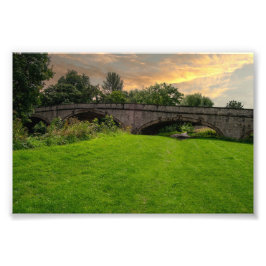 Historische St. Asaph-brug over de rivier Elwy Foto Afdruk