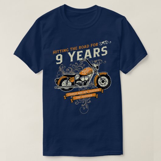Hitting The Road for 9 Years Biker 9th Wedding Ann T-shirt (Design voorkant)