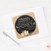 Hiven van achtergebleven bijen en kleine bijen op  vierkante sticker (Envelop)