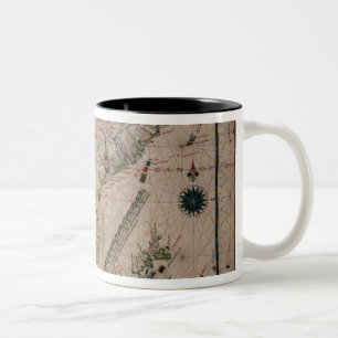 HM 41 Het Verre Oosten, van een portolan atlas Tweekleurige Koffiemok