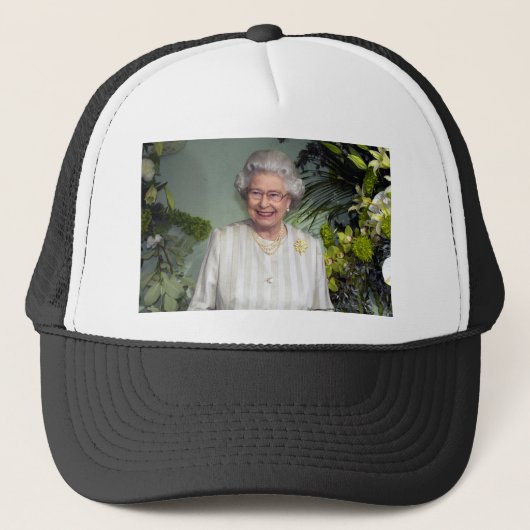 HM Queen Elizabeth II Platinum Jubilee Trucker Pet (Voorkant)
