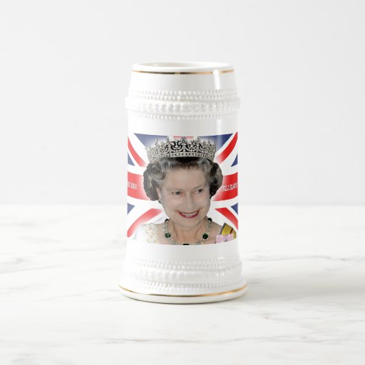 HM Queen Elizabeth II - Pro foto Bierpul (Center)